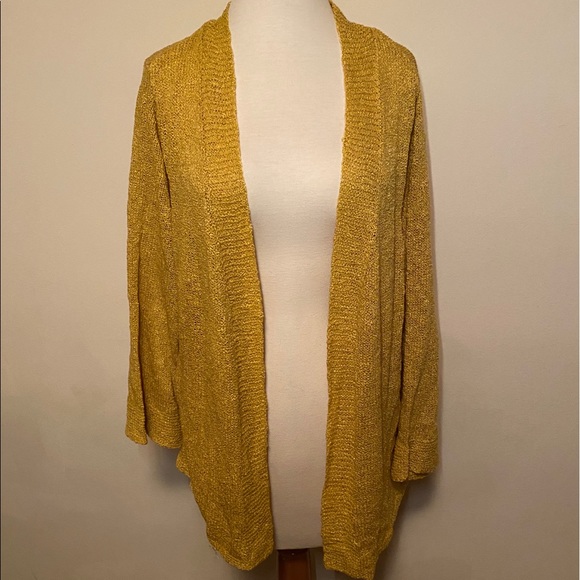 Alexandra + Oak Sweaters - Alexandra + Oak long, mustard over sweater in XXL